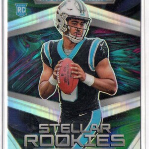 Tarjeta de fútbol Prizm Panini R&S Stellar Rookies n.° 3 de BRYCE YOUNG 2023 - Carolina Panthers