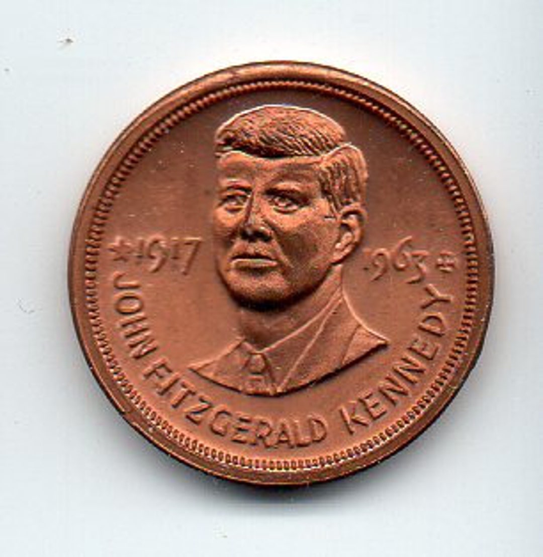 JOHN F KENNEDY C.1960's Token - Peace and Freedom Do Not Come