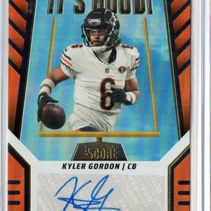Tarjeta de fútbol autógrafa "Es buena" de KYLER GORDON 2024 - Chicago Bears