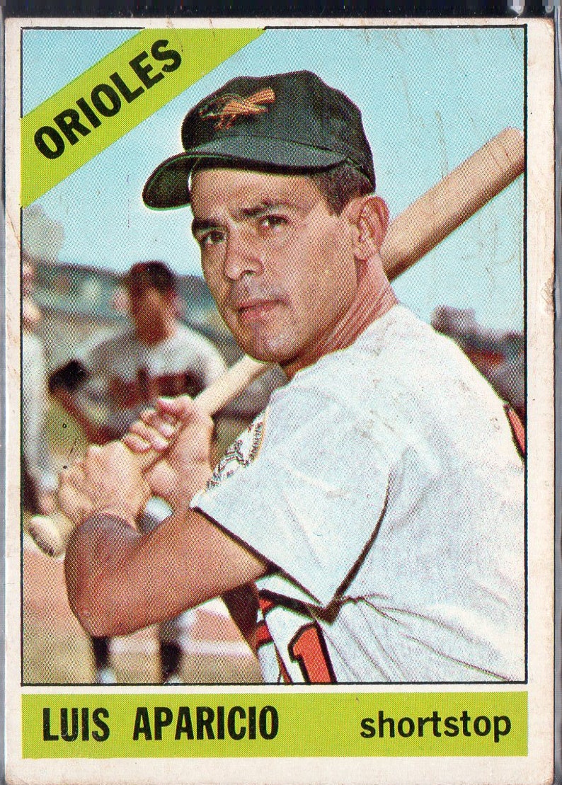 LUIS APARICIO 1966 Topps #90 Baseball Card Baltimore Orioles