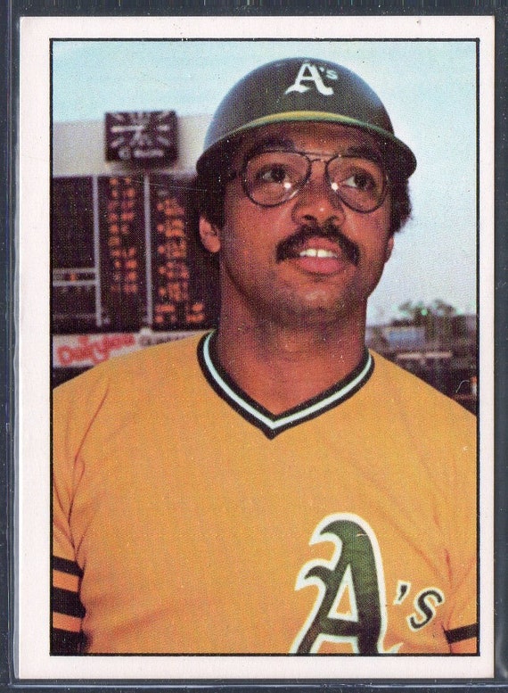 REGGIE JACKSON 1975-76 SSPC #494 Baseball Card - Oakland Athletics