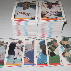1988 Fleer Baseball Card Lot - 200+ Assorted Cards