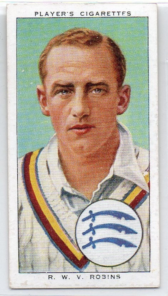 WALTER R.W.V. ROBINS 1938 Player Cricketers #22 Cigarette Card