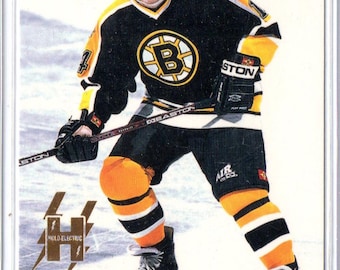 SERGEI SAMSONOV 1998 Pacific Paramount #16 Holo Electric Silver Parallel Hockey Card #/99 - Boston Bruins