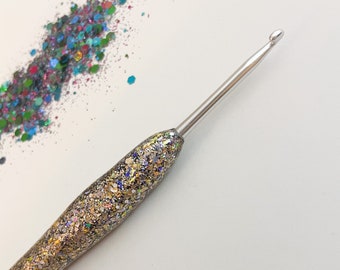 Sparkly crochet hook, glitter crochet hook, handmade crochet hooks, crochet accessories uk, hooks, crochet hooks, crochet gift uk