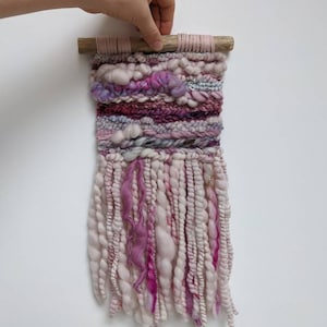 VIOLET / Wall Hanging / Weaving / Wall Art / Tapestry