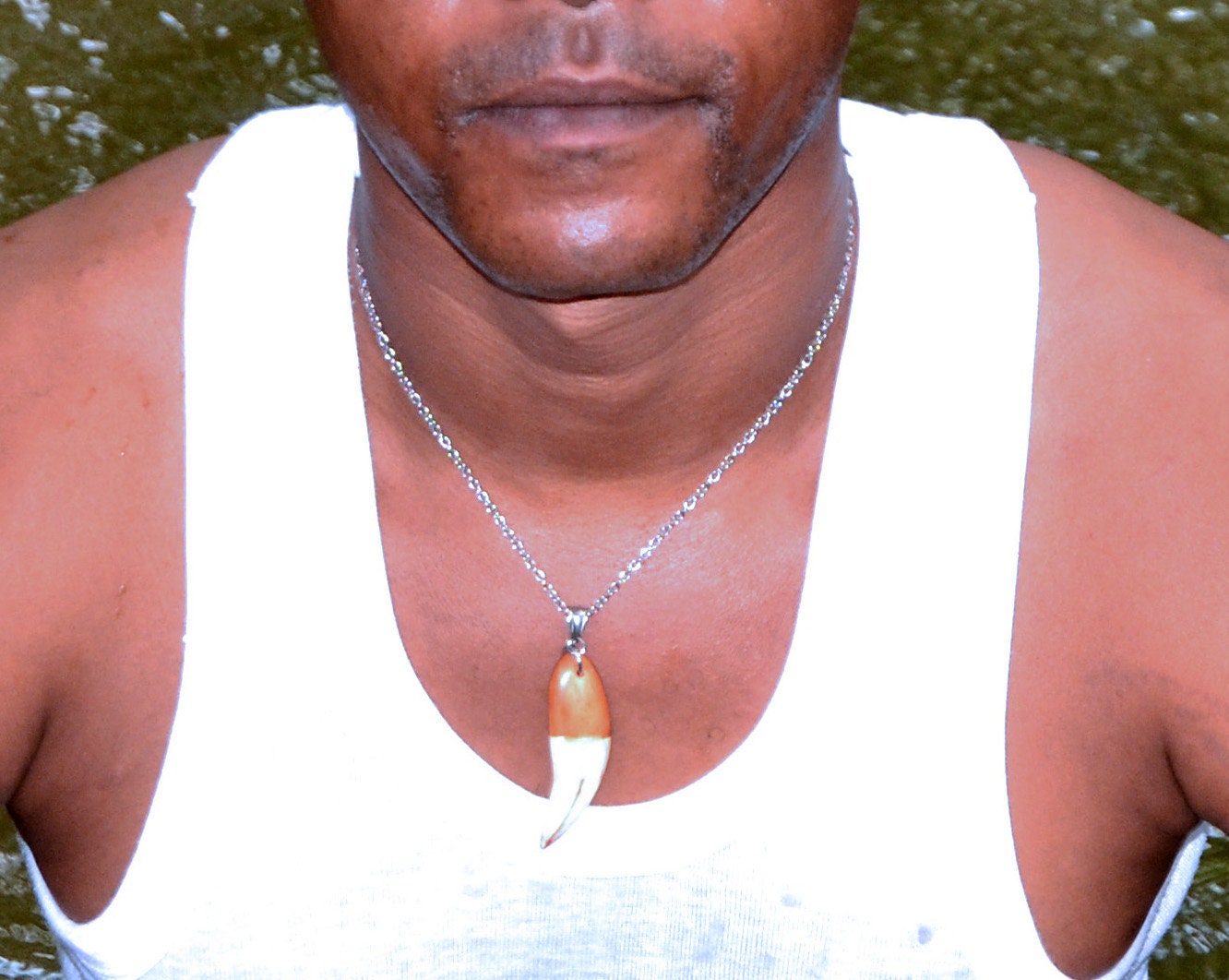 Collier Artisanal En Corne De Zébu De Madagascar - Fait Main, Neuf, Couleur Beige/marron