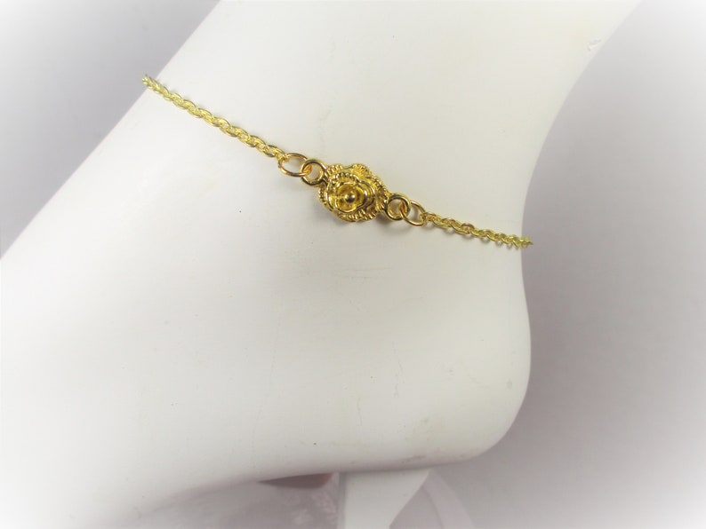 Goldplated Rose Anklet *Free Freshwater Pearl Earrings With Any Order While Supplies Last*