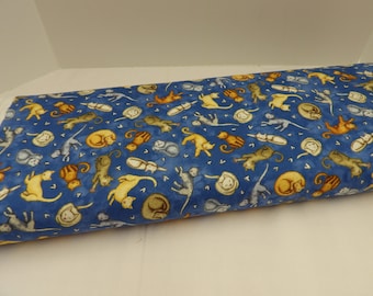 1400 Cat Lovers Blue 100% Cotton Fabric - Henry Glass Co.  Adorable Scenes for Patchwork Projects, Kitchen Accents, Coasters and Covers