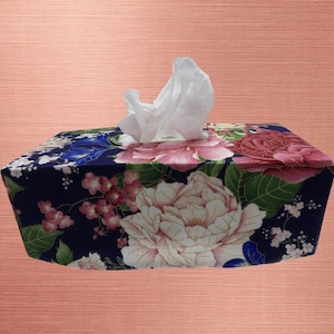 779 Elegant Japanese Floral Tissue Box Cover: Stylish Home Decor for Bathroom, Office, Bedroom - Rectangular Shape - Cotton Fabric