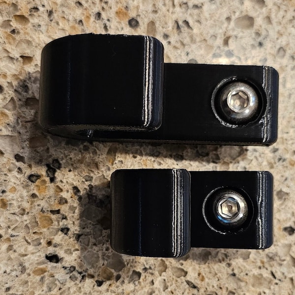 Short T Channel Hook