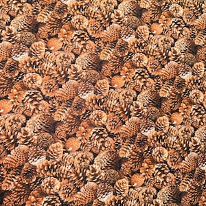 Peut inclure: Un motif dense et répétitif de pommes de pin brunes couvrant toute la surface. L'image présente de nombreuses pommes de pin individuelles de tailles et d'orientations variées, affichant toutes leurs écailles ligneuses et texturées.