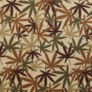 Baumwollstoff Hanfblätter Herb – Alexander Henry, Cannabisblätter Olivgrün, Camouflage Tarnmuster, Patchworkstoff Meterware zum Nähen, 0,5 m