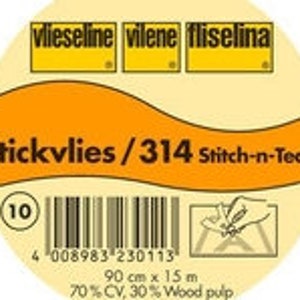 Puede incluir: Un rollo de Stickvlies 314 Stitch-n-Tear, un tipo de entretela utilizado en costura y manualidades. El rollo mide 90 cm x 15 m y está hecho de 70% de celulosa y 30% de pulpa de madera.