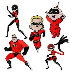 Può includere: Cinque toppe ricamate da stirare con i personaggi del film d'animazione 'Gli Incredibili'. Le toppe includono Mr. Incredible, Elastigirl, Violet, Dash e Jack-Jack.