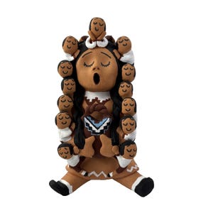 Figura de arcilla VTG de narradores nativos americanos, 13 niños, Ramey, hecha a mano en 1992.