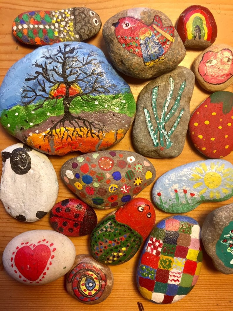 Paint your own rocks kit. Includes 5 beautiful rocks and Etsy