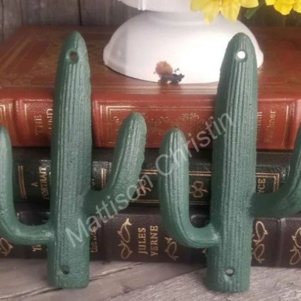 2 Green Cast Iron Cactus Hook Key Towel Hat Key Rack