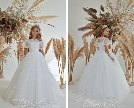 White tulle sale bridesmaid dresses