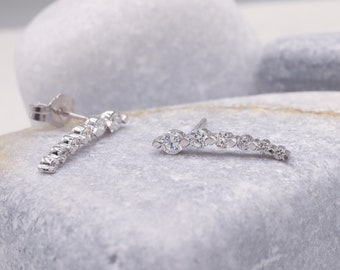 Minimalistische Diamond Ear Climbers - Elegante Ear Crawler Oorbellen voor dames - Witgouden diamanten oorbellen