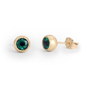 Smaragd Ohrstecker in 14k Gold Ohrstecker | Bezel Set Edelstein Ohrringe - Vintage Ohrringe mit Smaragden für Damen | Mai Geburtsstein