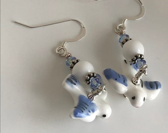 Bird earrings, blue and white bird earrings, flying bird earrings, blue and white earrings, blue bird earrings, spring earrings,gift for her