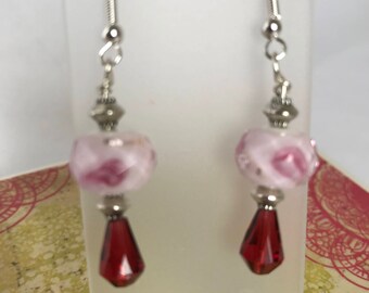 Pink earrings, dangle earrings, pink dangle earrings, burgundy dangle earrings, victorian style earrings, Rose Earrings, gift for her