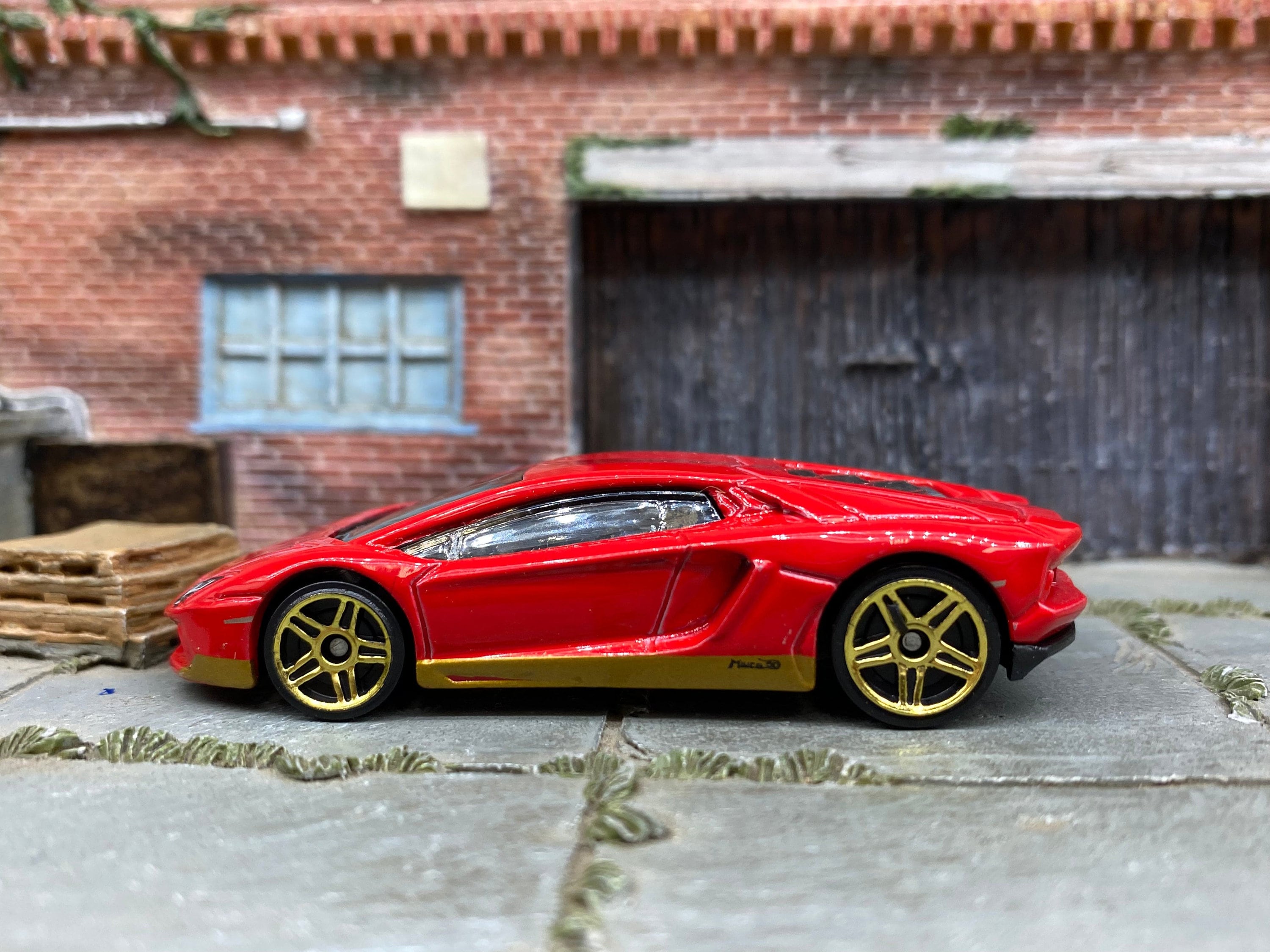 Hot Wheels Lamborghini Aventador Lp700 4