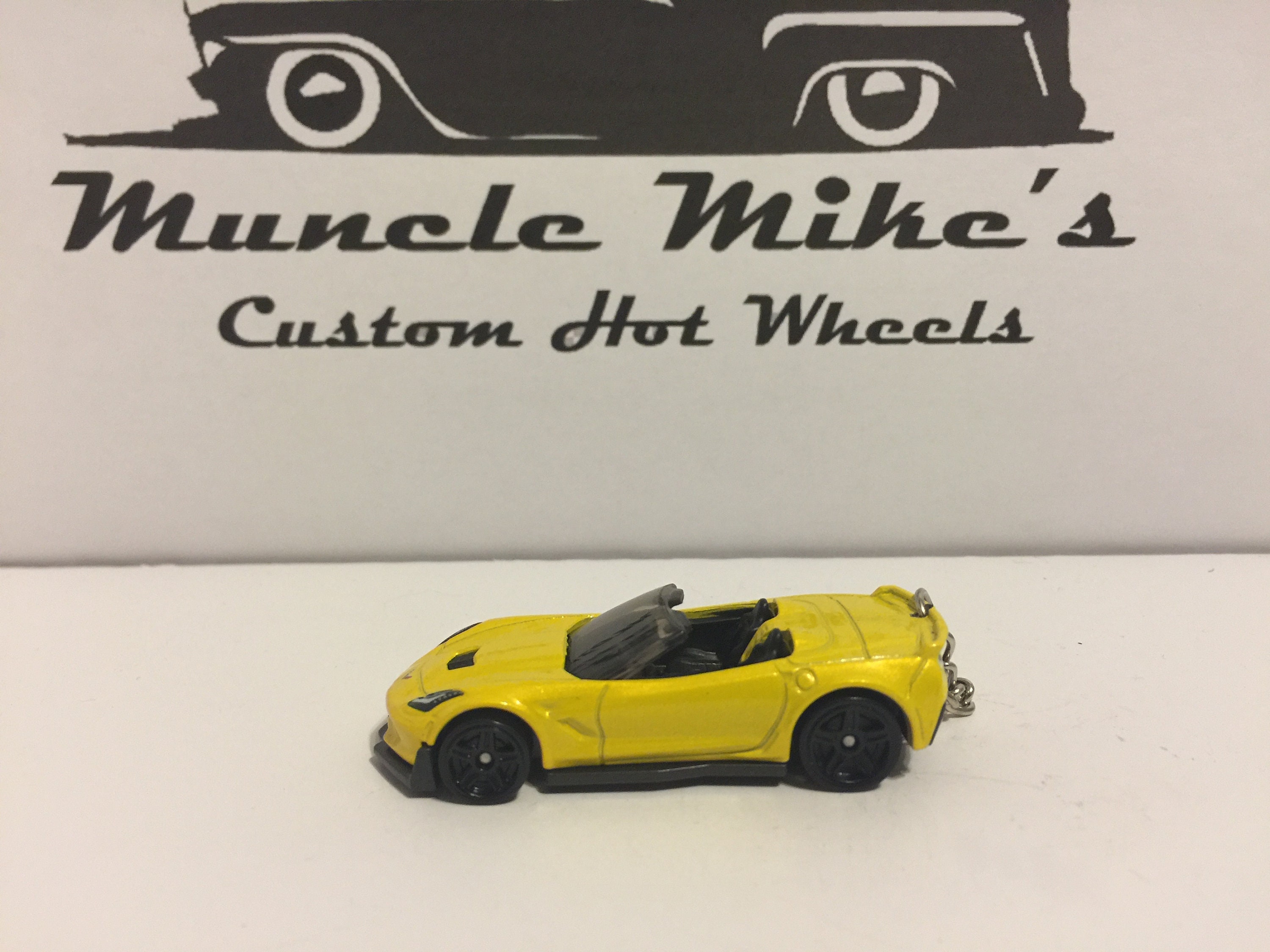 Custom Hot Wheels yellow Corvette C7 Z06 convertible key chain keychain