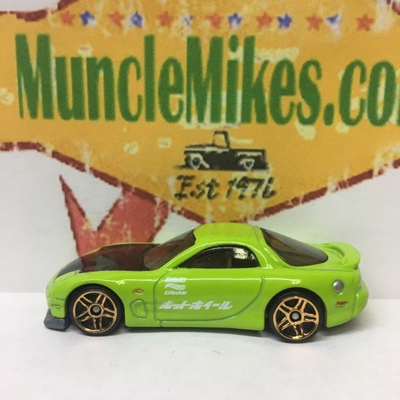 hot wheels mazda rx7 green