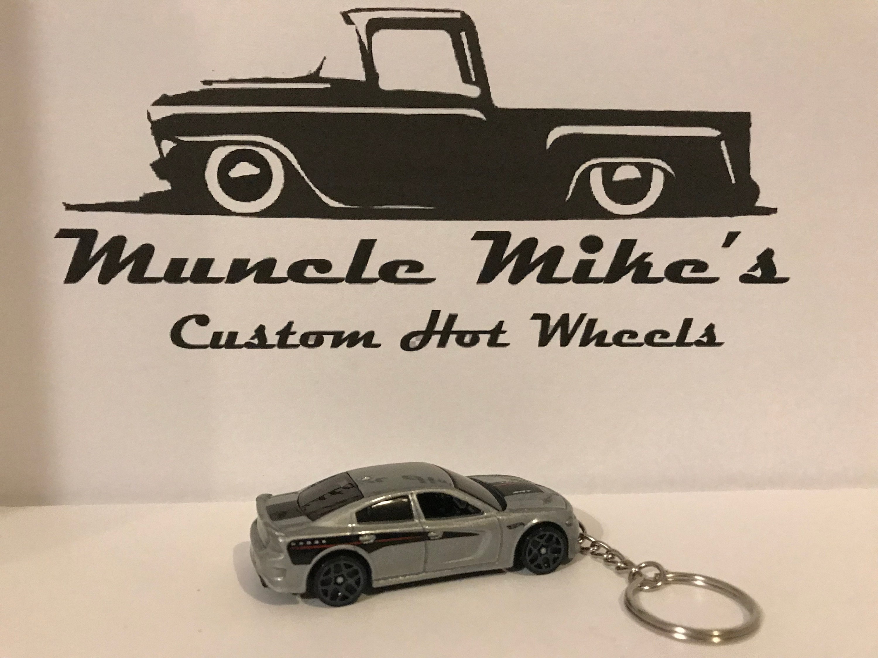 Custom Hot Wheels 2015 Dodge Charger key chain keychain Silver/Gray with black/red graphics