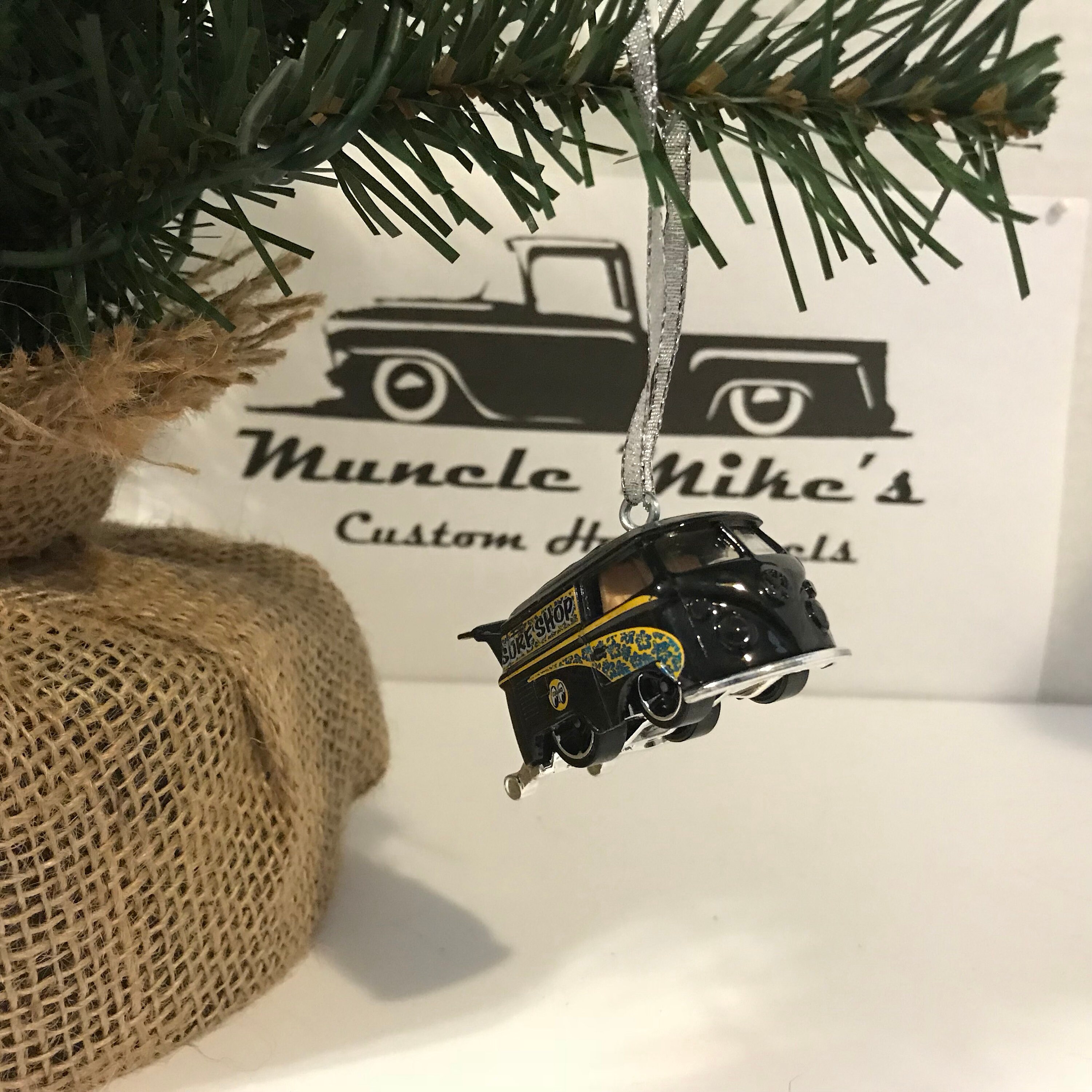 Hot Wheels Christmas Ornament One Custom rare Black Yellow Surf Shop Volkswagen VW bus Kool Kombi dragster Christmas Ornament