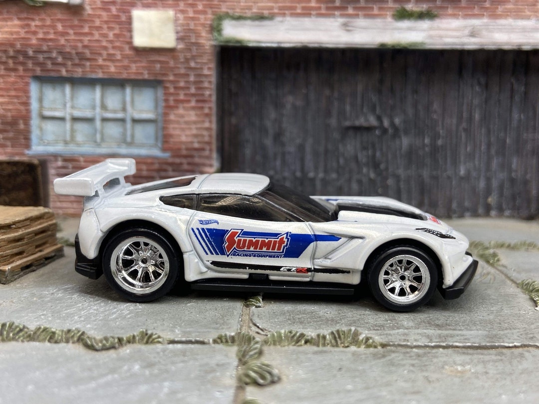 Custom Hot Wheels Chevy Corvette C7.R Race Car in White Summit Etsy