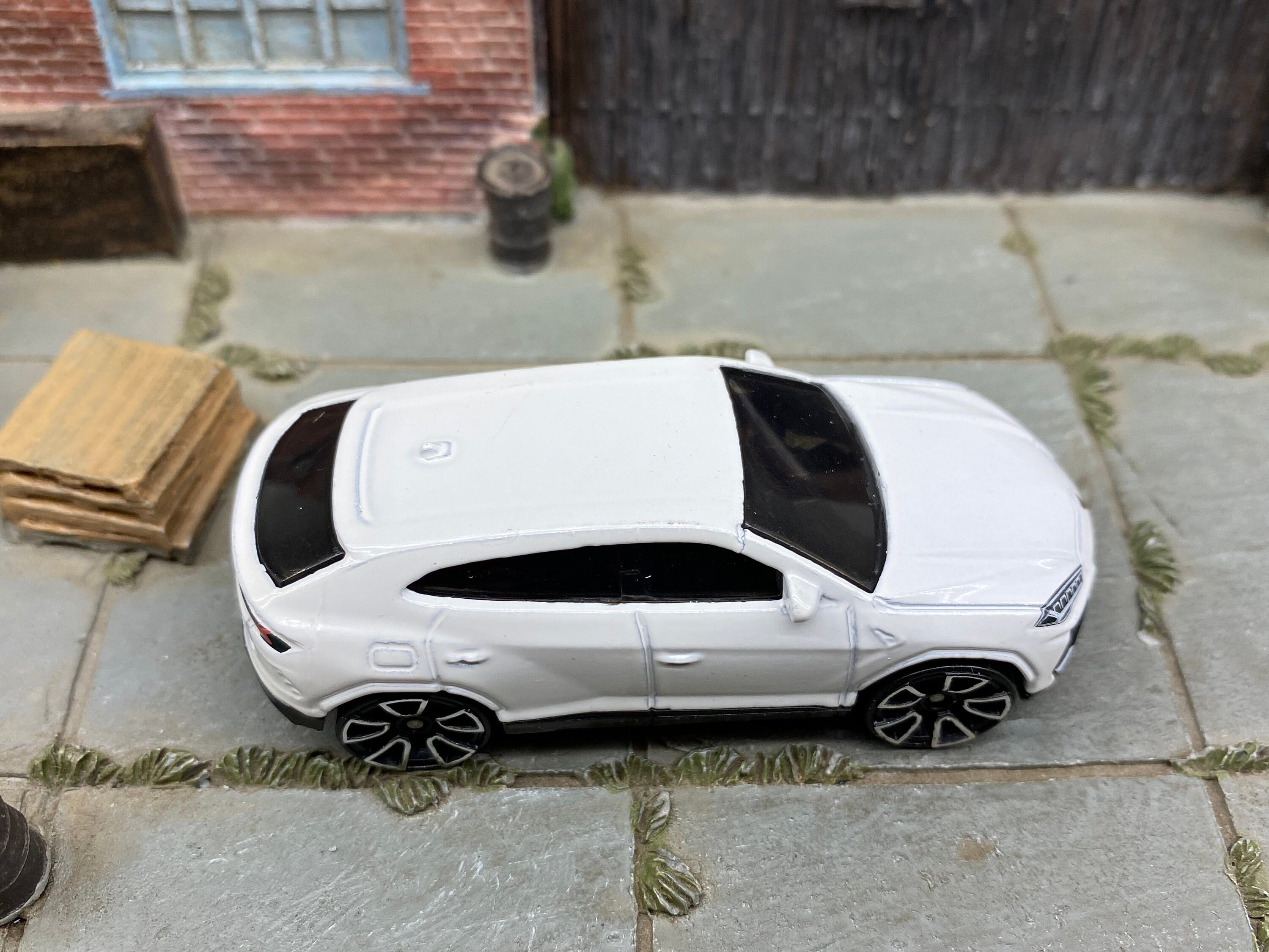 Loose Hot Wheels - 2017 Lamborghini Urus - White - Etsy