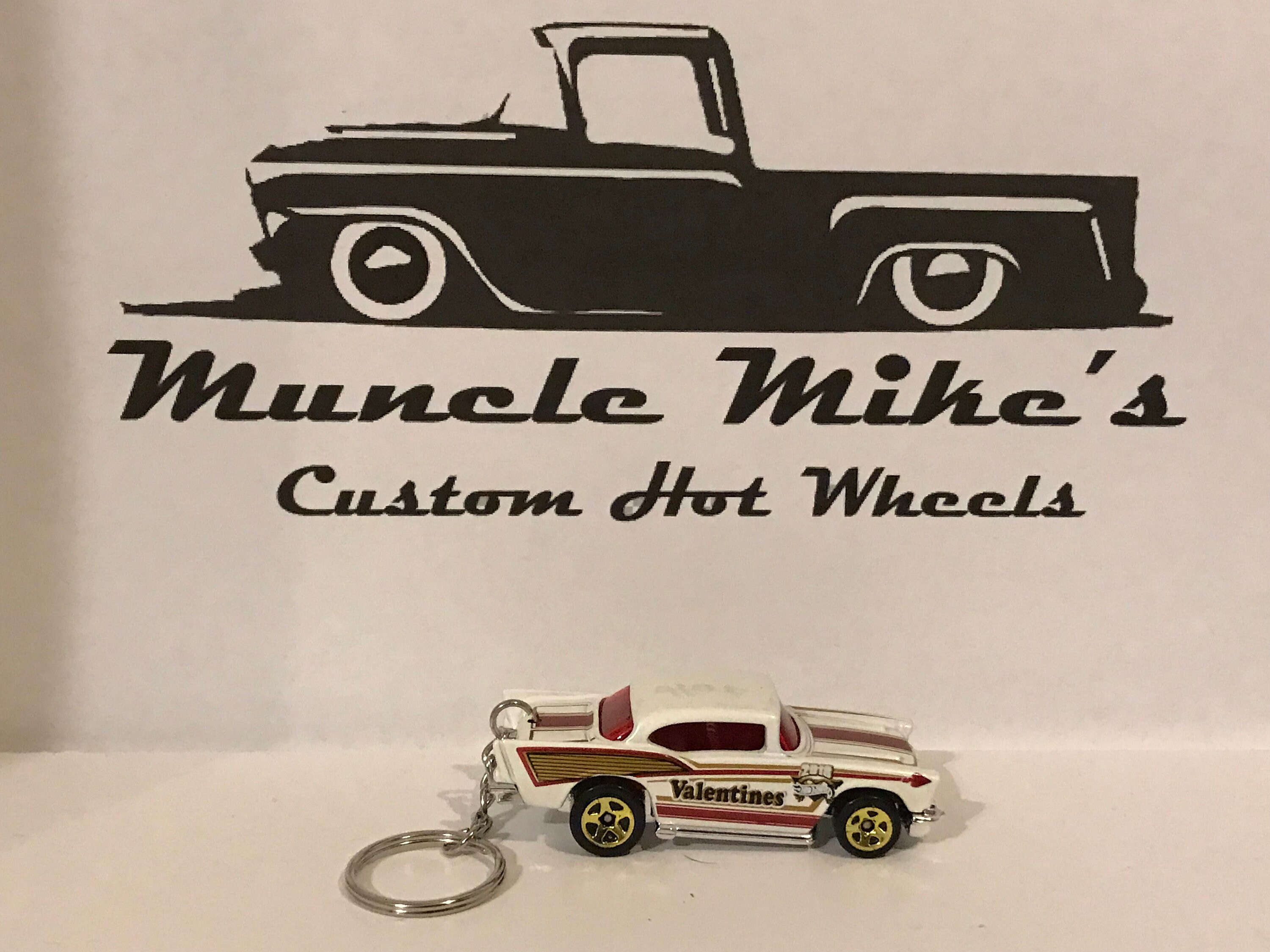 Custom Hot Wheels 57 Chevy Belair Valentines edition keychain key chain