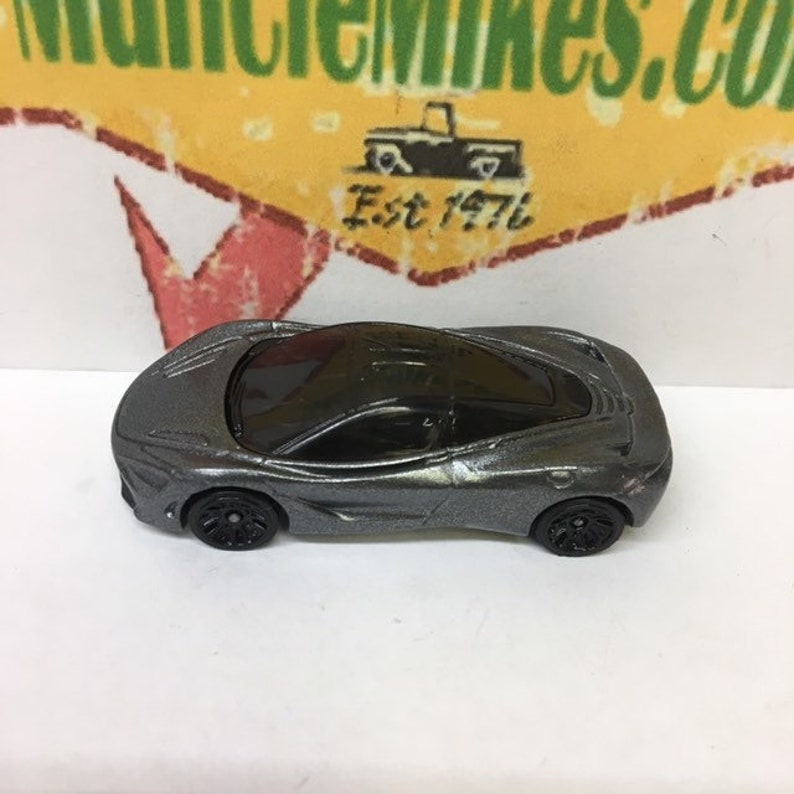 Hot Wheels McLaren 720S Custom Painted JET BLACK