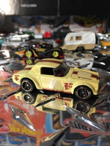 Custom Hot Wheels Datsun Fairlady 2000 Factory Satin FLAT YELLOW