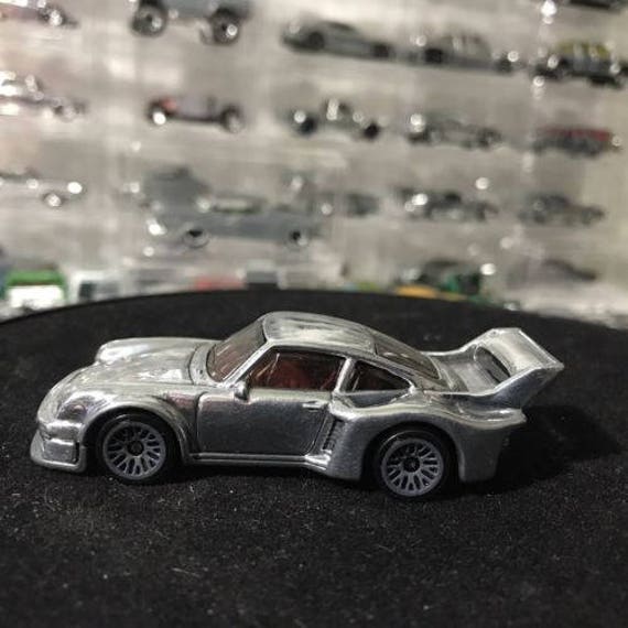 hot wheels porsche 934.5