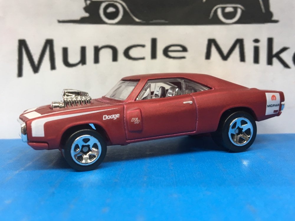 Custom Hot Wheels 1970 Dodge Challenger R/T Factory Satin FLAT BURGUNDY