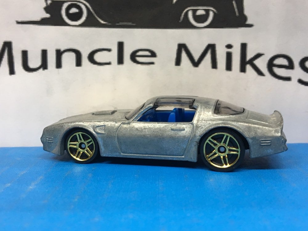 Custom Hot Wheels 1977 Pontiac Firebird