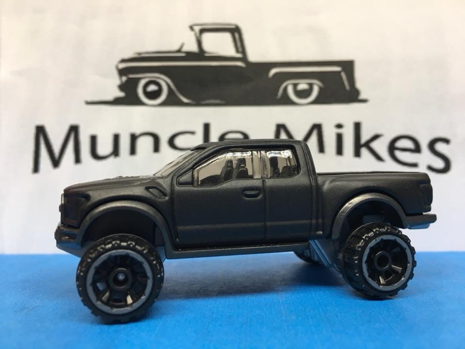 Custom Hot Wheels 17 Ford F-150 Raptor FLAT BLACK RAPTOR
