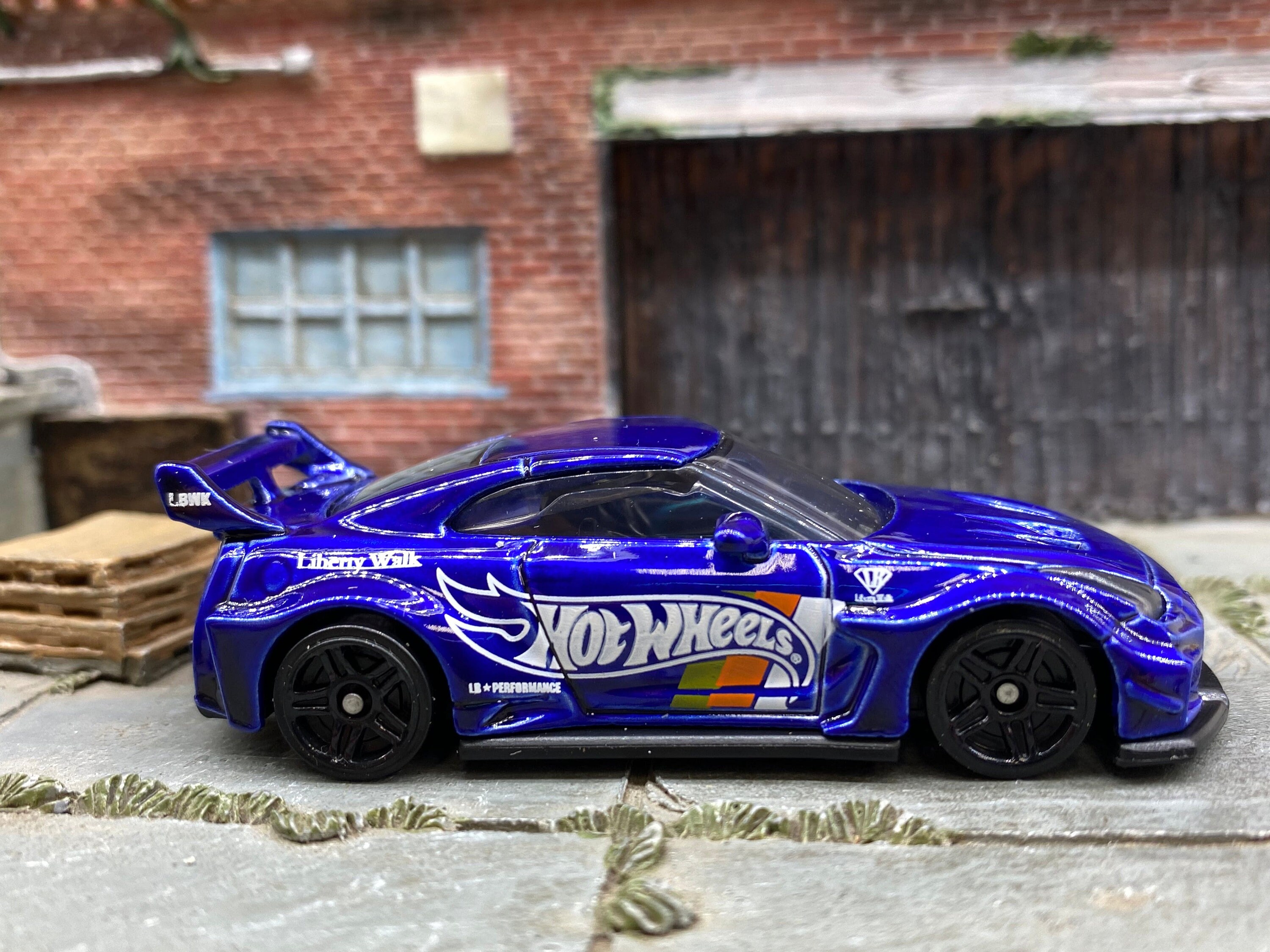 Loose Hot Wheels - Nissan 35GT-RR LB Silhouette WORKS Gt - Blue
