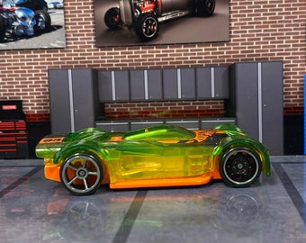 Lockere Hot Wheels - Mach It Go - Grün und Orange