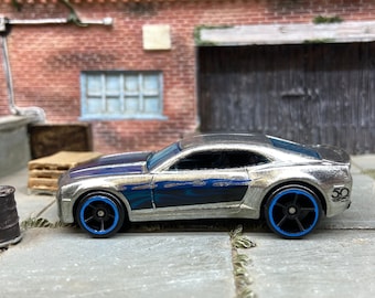 ホットウィール 1:18 1968年 シボレー・カマロ 限定品 ダイキャスト