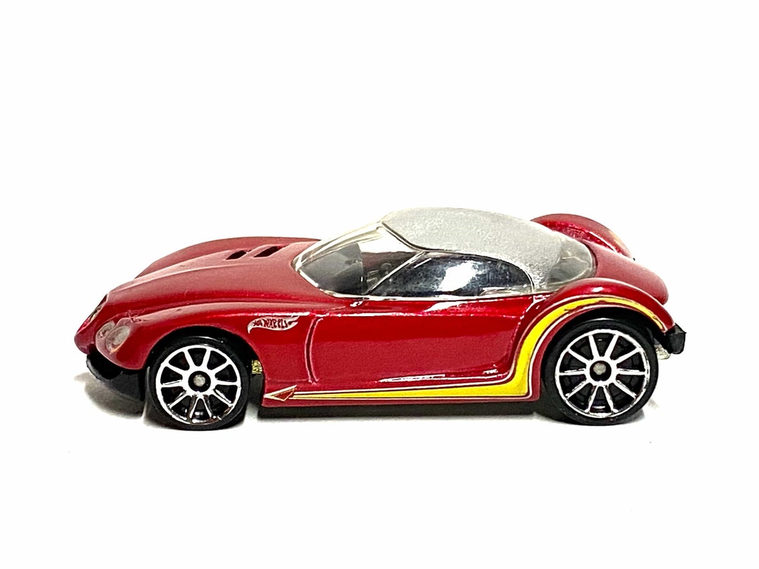 Buy Loose Hot Wheels Golden Arrow Red, Gold and Siver Online