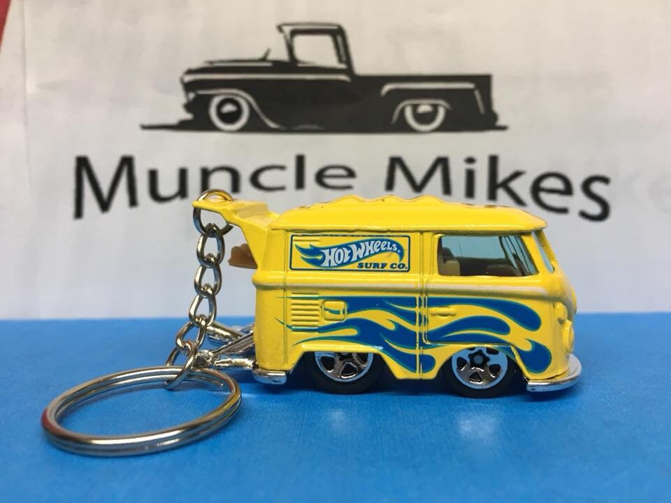 Custom Hot Wheels rare Surf Shop yellow Volkswagen Kool Kombi Keychain key chain