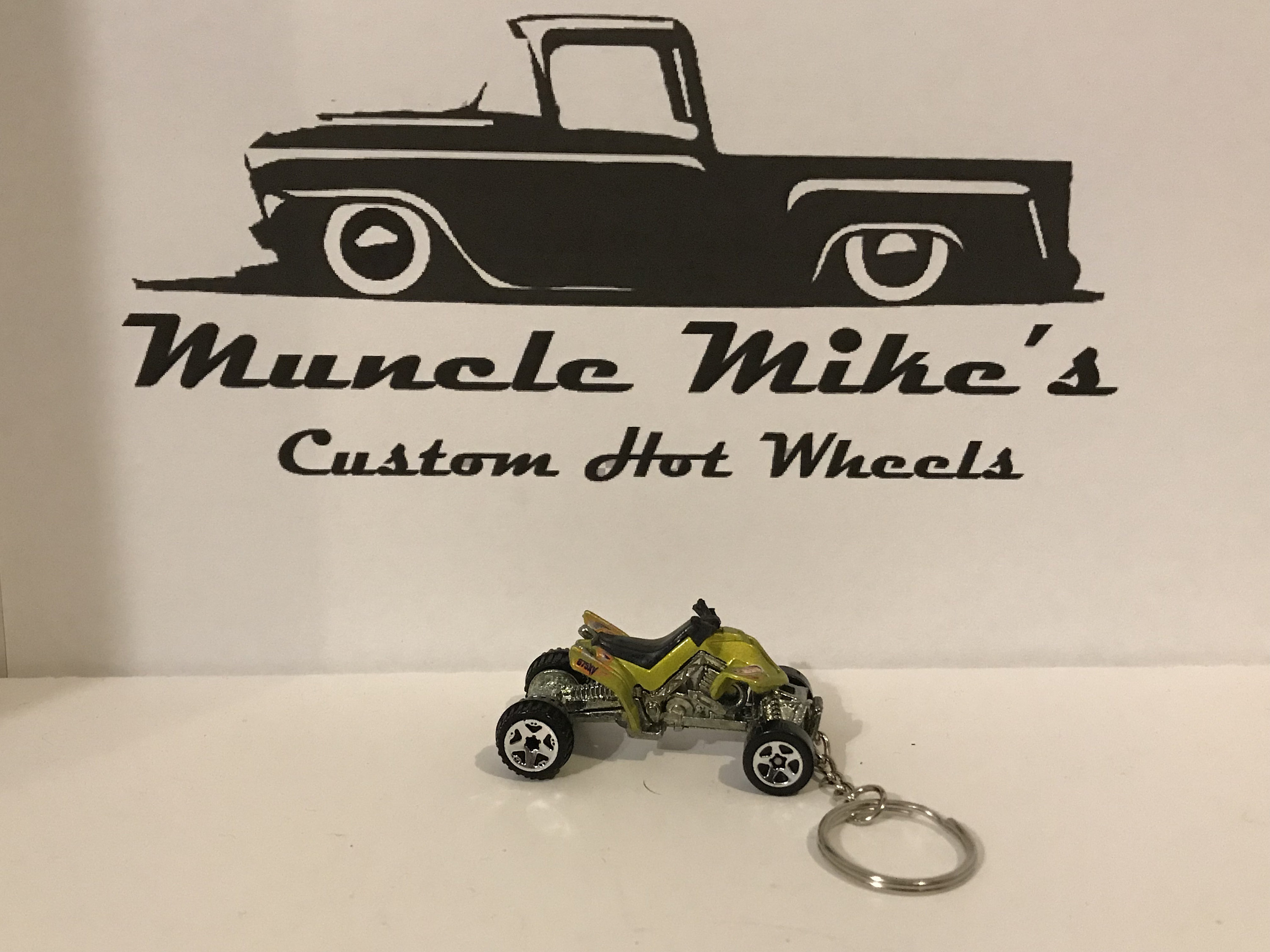 Custom Hot Wheels metalic yellow/green 4wheeler quad