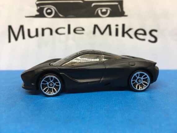 hot wheels mclaren 720 s