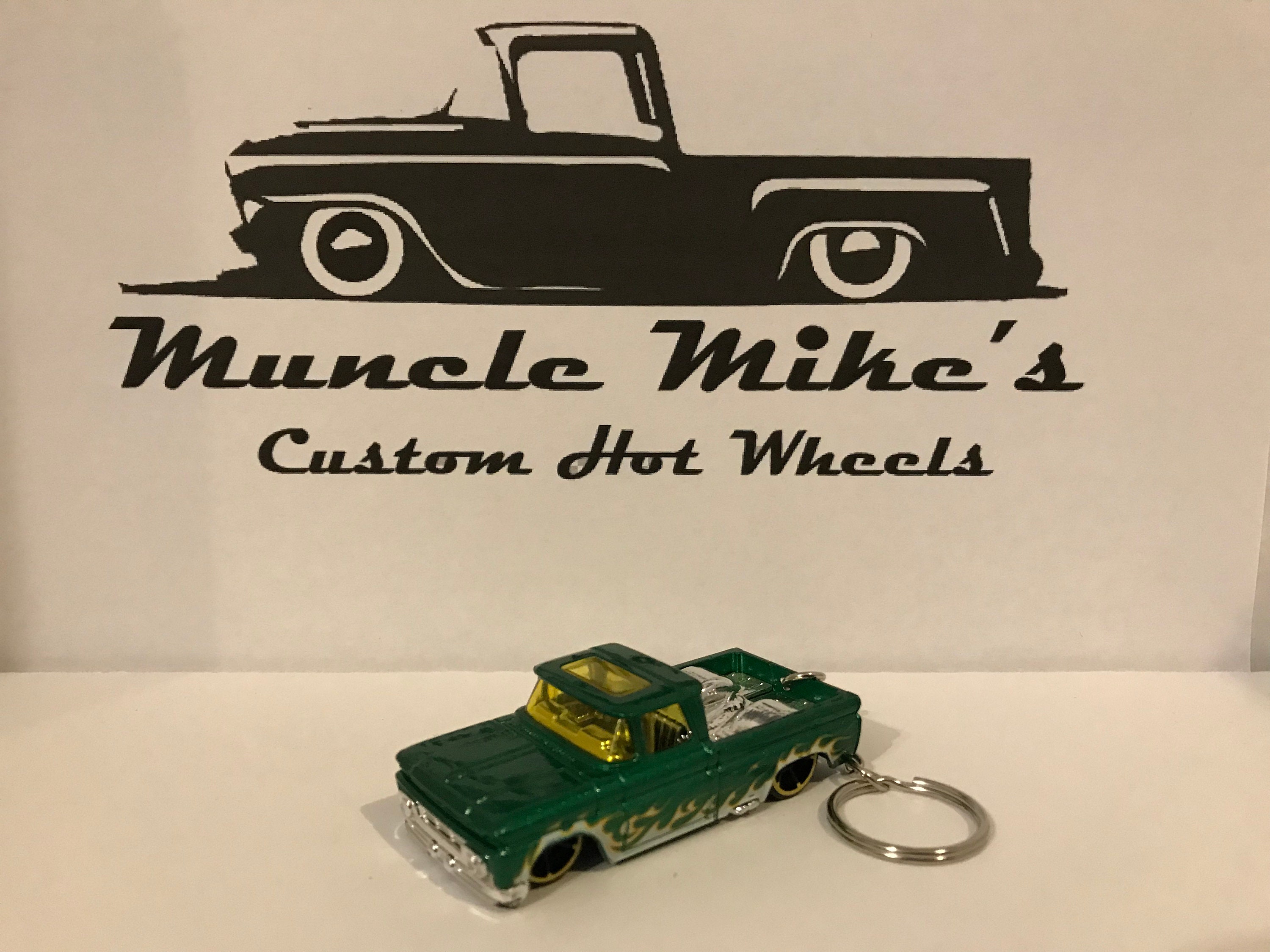 Custom Hot Wheels green with flames 1962 Custom '62 Chevy pickup truck key chain keychain