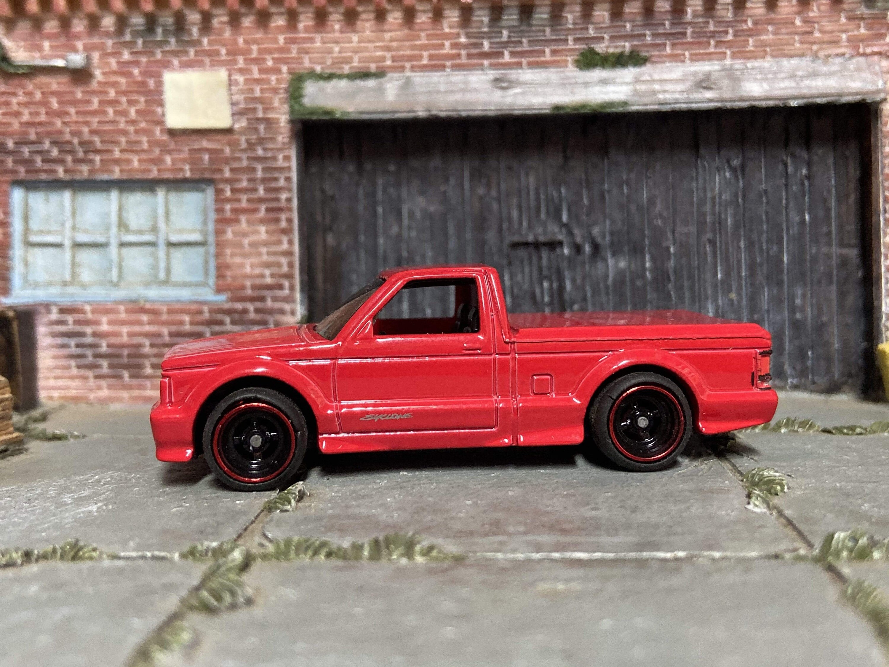 Custom Hot Wheels 1991 GMC Syclone in Red With Black and Red 4
